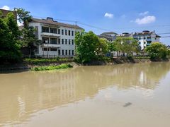 -邱记私房菜·十八年本地菜