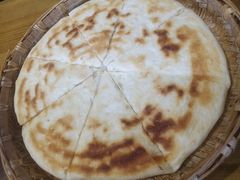 丽江粑粑-阿婆情腊排骨火锅(饮玉巷店)