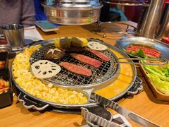 -青瓦炭韩潮烤肉(花园道店)