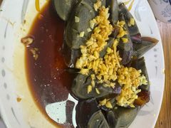 -溢心园香河肉饼总店