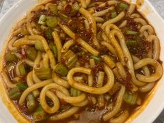 -汗腾格里·风味餐厅(新疆驻京办店)