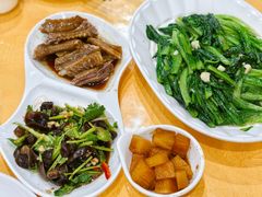 -鹏城人家海鲜酒家·23年老字号(较场尾店)