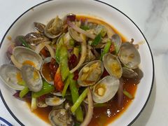 -四川小胡子海鲜(丁村万人海鲜广场店)