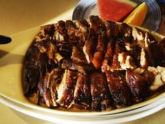 八府香鸭-八府香鸭·啫啫煲(华山路店)