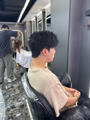 -藤野造型烫染优质