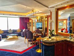 -迪拜帆船酒店海底餐厅