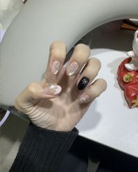 -晨·艺美甲美睫