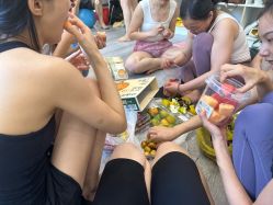 -亚太瑜伽普拉提学院