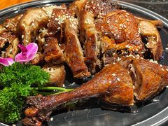 冰糖小麻鸭-小饕荟雅安贡椒鱼鲜馆(广福桥店)