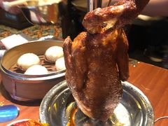 会跳舞的鸡-食言餐吧·本味湘菜馆(万豪城市广场店)