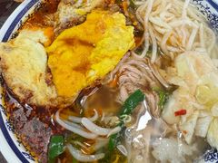 -巍山𤆵肉饵丝