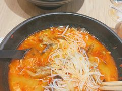 -渝和喵叔米线(南坪万达店)