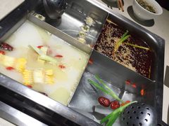 -海底捞火锅(海宁路店)