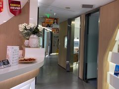 -极光口腔·矫正种植修复(锦江店)