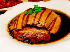 梅干菜扣肉-桐庐窄溪野鱼馆