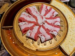 双层肥牛-猪啊牛呀羊啊铜盘烤肉(正大广场店)