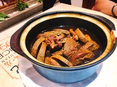 酱骨素鸡煲-褚记北京烤鸭(弘阳广场店)