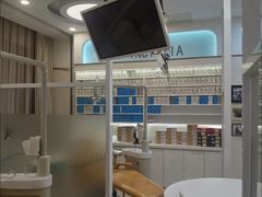 -维乐口腔(美维云门诊陆家嘴店)