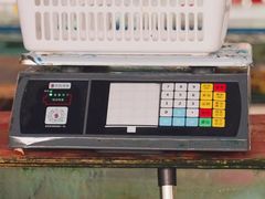 -三亚火车头万人海鲜广场