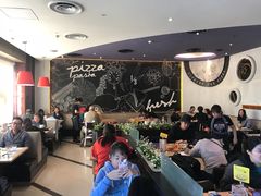 大堂-必胜客(松雷店)