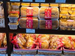 -红宝石·鲜奶小方·海派西点房(南翔店)