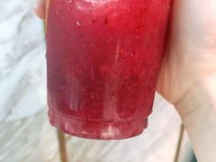 草莓红果果-CoCo都可(茂业深南店)