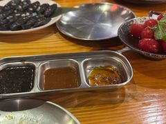 -陇璟烧肉酒场(友谊阳光城店)