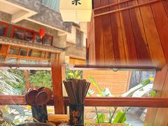 -银米·云南传统过桥米线(双廊黑金冠店)