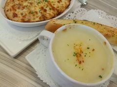 -必胜客(绿地新都会店)
