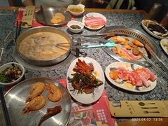 -阪尚皇·原切牛排·烤肉火锅自助(北京路店)