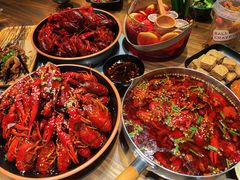 -巴厘龙虾·榜首油焖大虾(音乐学院·沿江酒馆店)