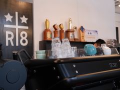 -Roast8ry Coffee Lab