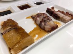 烧味三拼-至潮餐厅精致粤菜·活鲈鱼·走地鸡(珠江新城店)