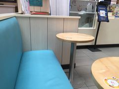 用餐区-DQ·蛋糕·冰淇淋(徐东销品茂店)