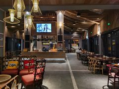 大堂-盐官日光域房车营地·有盐餐厅