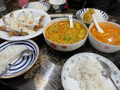 -家利美食店