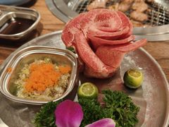 -明洞阿姨·韩式酱蟹烤肉·创意料理(三元桥店)