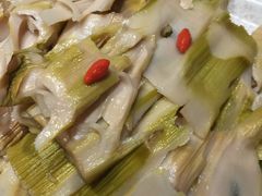 -唇辣号重庆老火锅(亦庄店)