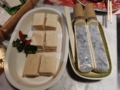 -尚尚仙·酸汤猪手·猪肚鸡火锅(华联万柳购物中心店)