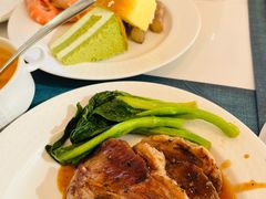 -湖景知味西餐厅•自助餐• 轻食(南京金茂威斯汀大酒店)