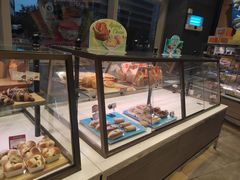 面包甜点陈列柜-巴黎贝甜(国贸店)