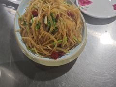 -小山羊功夫串老地摊店