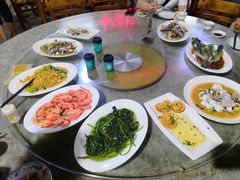 -四川小胡子海鲜(丁村万人海鲜广场店)