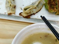 -众品老方子锅贴甜沫(李村店)