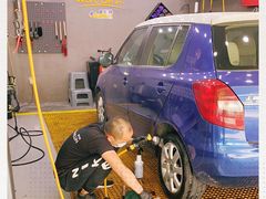 -CJ车体工作室·洗车·贴膜·美容