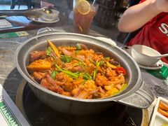 -禄婶鸡煲·打边炉