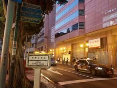-MFO时尚折扣店