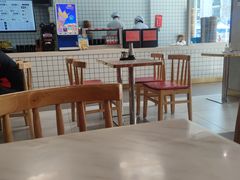 大堂-百年尹氏汤包(湖南路狮子桥店)