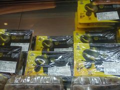 零售区-周黑鸭(重庆江北嘴财信广场店)