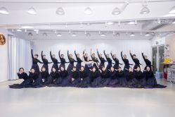 -深舞形体民族舞蹈工作室